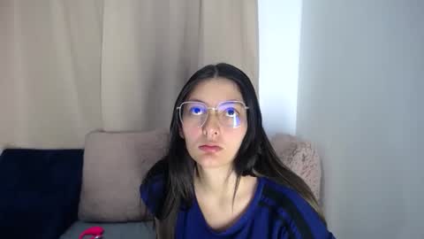 Snapshot of lessliee chatting on March 2026 03:44:02 AM lessliee online show from March 2026 03:44:02 AM