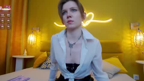 Lessy online show from October 2025 03:07:02 AM