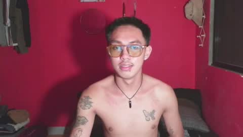 Snapshot of lesteryooo chatting on April 2026 06:26:01 PM lesteryooo online show from April 2026 06:26:01 PM