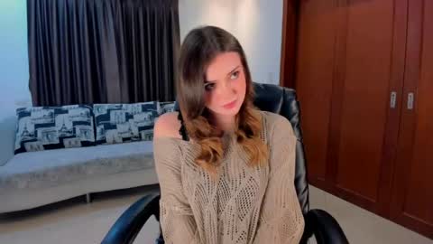 Snapshot of lesya_krutalevich chatting on April 2026 02:18:01 AM lesya krutalevich online show from April 2026 02:18:01 AM