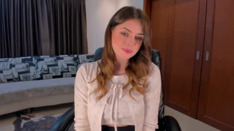 Snapshot of lesya_krutalevich chatting on April 2026 04:04:01 AM lesya krutalevich online show from April 2026 04:04:01 AM