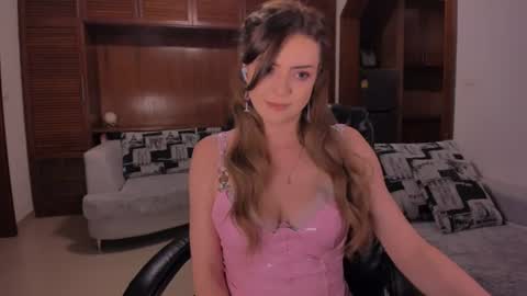 Snapshot of lesya_krutalevich chatting on July 2026 10:19:02 PM lesya krutalevich online show from July 2026 10:19:02 PM