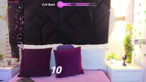 Snapshot of letiziia_sky chatting on April 2026 07:43:01 PM letiziia online show from April 2026 07:43:01 PM