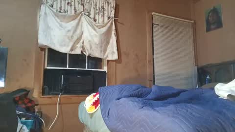 Snapshot of letsdoit69n chatting on October 2025 05:18:02 AM letsdoit69n online show from October 2025 05:18:02 AM