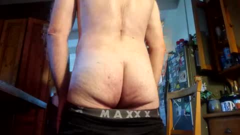 Snapshot of letsrockon chatting on December 2025 03:56:01 AM Lets Rock online show from December 2025 03:56:01 AM