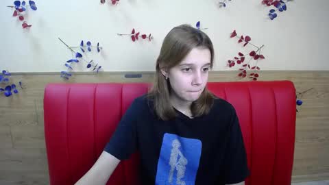 Snapshot of letty_curly chatting on December 2024 03:39:01 PM letty_curly online show from December 2024 03:39:01 PM