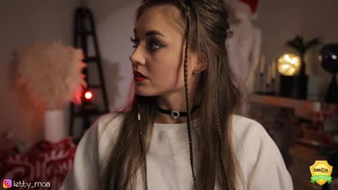 Letty Moa         - IG direct letty moa online show from December 2024 12:31:01 AM