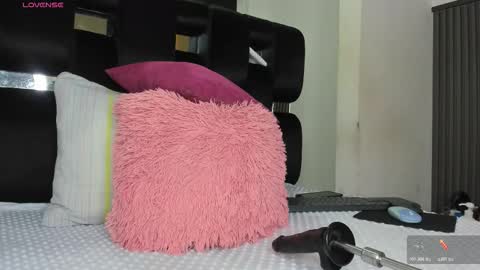 Snapshot of levana1 chatting on January 2026 03:22:02 AM levana1 online show from January 2026 03:22:02 AM