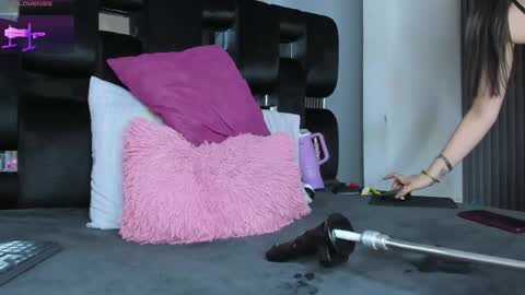 Snapshot of levana1 chatting on February 2026 10:48:02 PM levana1 online show from February 2026 10:48:02 PM