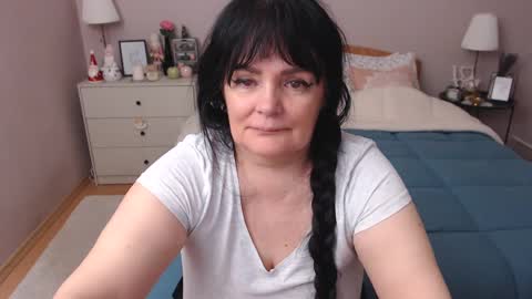 Mary online show from December 2024 05:13:01 PM