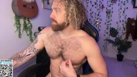 Levi Daniel online show from January 2026 12:03:01 AM