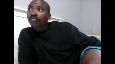 Snapshot of lewinskytheone chatting on December 2025 07:20:01 PM lewinskytheone online show from December 2025 07:20:01 PM