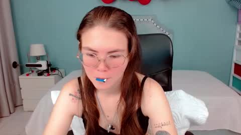 Snapshot of lexalove_doll chatting on October 2025 03:49:02 AM Lexas Room online show from October 2025 03:49:02 AM