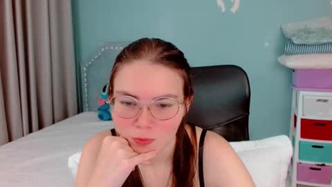 Snapshot of lexalove_doll chatting on October 2025 04:03:02 AM Lexas Room online show from October 2025 04:03:02 AM