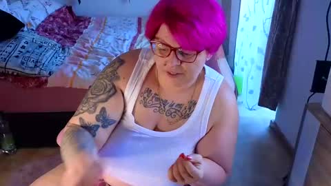 Snapshot of lexi2810 chatting on January 2025 10:05:02 AM Lexi und Lex online show from January 2025 10:05:02 AM