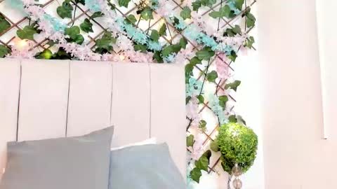 Gabrielle online show from December 2025 11:06:01 AM