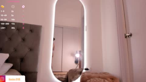 Snapshot of lexie_red chatting on February 2025 12:09:01 AM LEXIE online show from February 2025 12:09:01 AM