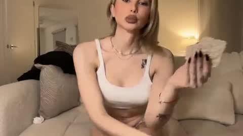 Sexy Lexi online show from November 2025 07:35:02 AM