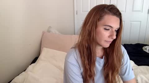 Alexia L. online show from December 2024 05:44:01 PM