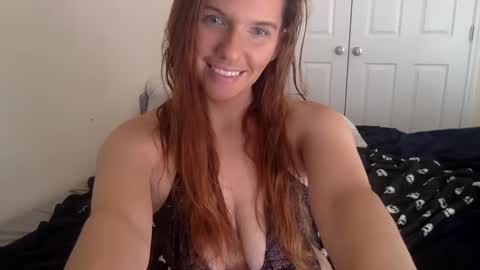 Alexia L. online show from January 2025 05:35:02 PM