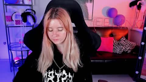 Lexi Wenford NO NUDE GODDESS online show from December 2024 06:01:02 AM