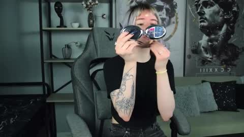 Snapshot of lexiwenford chatting on March 2026 02:49:02 AM Lexi Wenford NO NUDE GODDESS online show from March 2026 02:49:02 AM