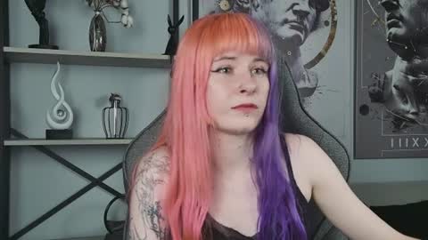 Snapshot of lexiwenford chatting on July 2026 06:47:02 AM Lexi Wenford NO NUDE GODDESS online show from July 2026 06:47:02 AM