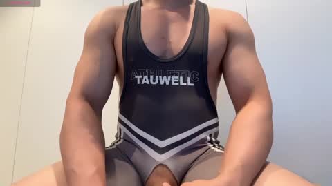 AsianKing online show from April 2026 02:11:02 AM