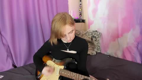 Snapshot of lexy_l0vy chatting on July 2026 06:51:01 AM LexxxY online show from July 2026 06:51:01 AM