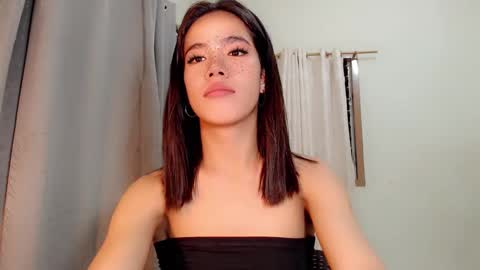 Snapshot of lexy_lore18 chatting on January 2025 10:26:02 AM lexy_lore18 online show from January 2025 10:26:02 AM