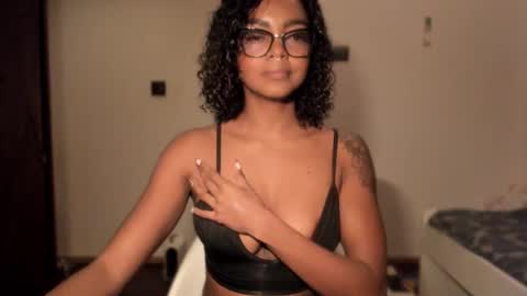 LEXY - Independent account online show from December 2025 06:37:02 PM