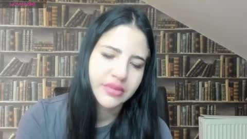 lexyswett online show from November 2025 08:58:02 AM