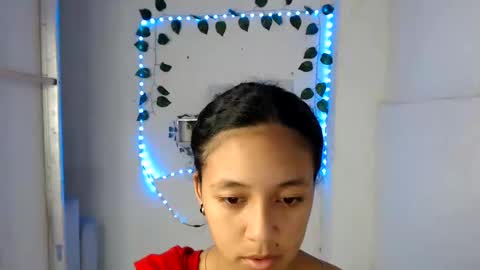 lolita online show from December 2024 05:42:01 AM