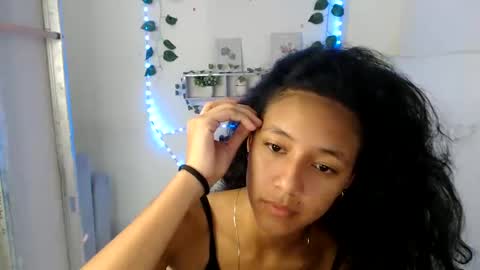 lolita online show from December 2024 04:47:01 AM