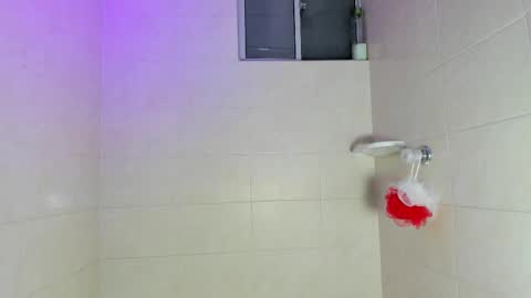 Snapshot of leyacopper chatting on February 2026 11:49:01 PM Leya online show from February 2026 11:49:01 PM