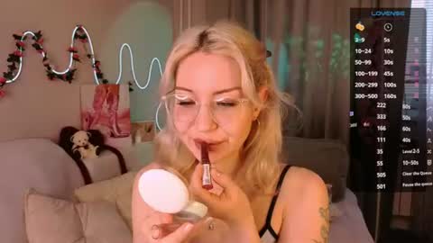 Lily online show from July 2026 07:23:01 AM