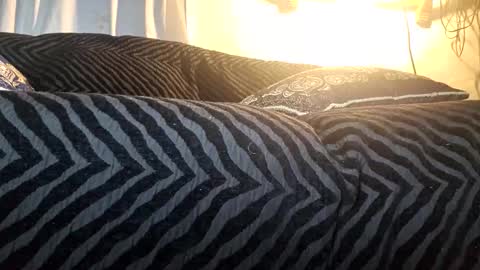 Snapshot of leyen_hrbatelenon_4397 chatting on September 2025 06:40:02 PM Leyen online show from September 2025 06:40:02 PM