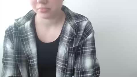 Leyla online show from February 2026 07:52:01 AM