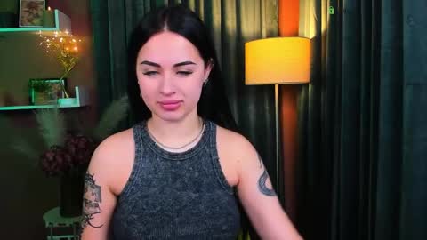 leyla_sexi online show from April 2026 07:00:02 PM