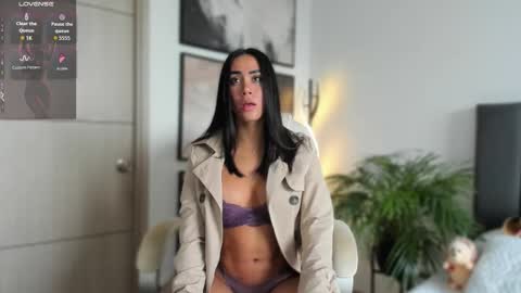 INSTA leylasteel model         online show from October 2025 12:06:01 PM