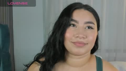 Leyla online show from October 2025 05:35:01 PM