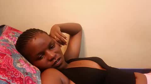 Snapshot of leylacuty13 chatting on March 2026 12:12:01 AM leylacuty13 online show from March 2026 12:12:01 AM