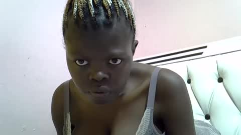 Snapshot of leylani69 chatting on February 2025 08:20:02 PM laylani69 online show from February 2025 08:20:02 PM