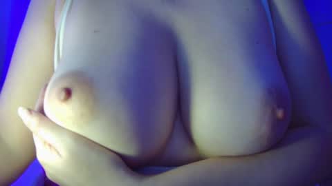 Snapshot of leysun7777 chatting on March 2025 05:00:02 AM Leysun7 online show from March 2025 05:00:02 AM