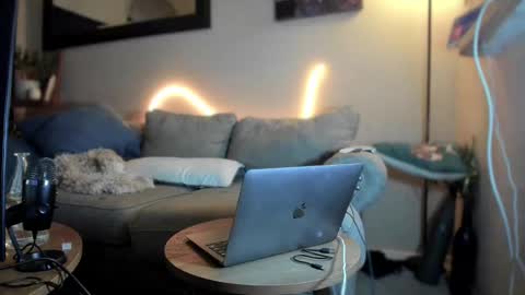 Hornystonerchick online show from December 2024 12:44:02 AM