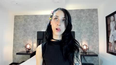 Snapshot of lhiamfitt chatting on December 2024 04:45:01 AM lhiamfitt online show from December 2024 04:45:01 AM