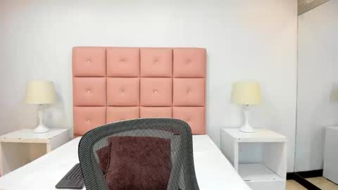 Snapshot of lhiamfitt chatting on December 2024 11:06:01 AM lhiamfitt online show from December 2024 11:06:01 AM