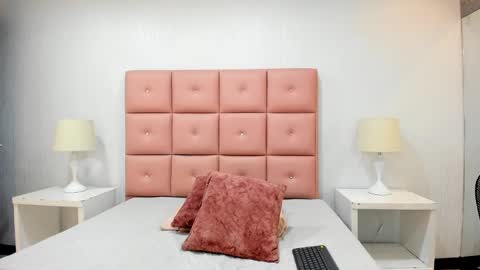 Snapshot of lhiamfitt chatting on January 2025 03:04:02 AM lhiamfitt online show from January 2025 03:04:02 AM