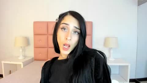 Snapshot of lhiamfitt chatting on January 2025 08:02:02 AM lhiamfitt online show from January 2025 08:02:02 AM