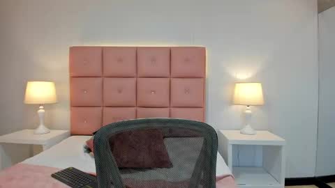 Snapshot of lhiamfitt chatting on March 2025 09:12:02 AM lhiamfitt online show from March 2025 09:12:02 AM